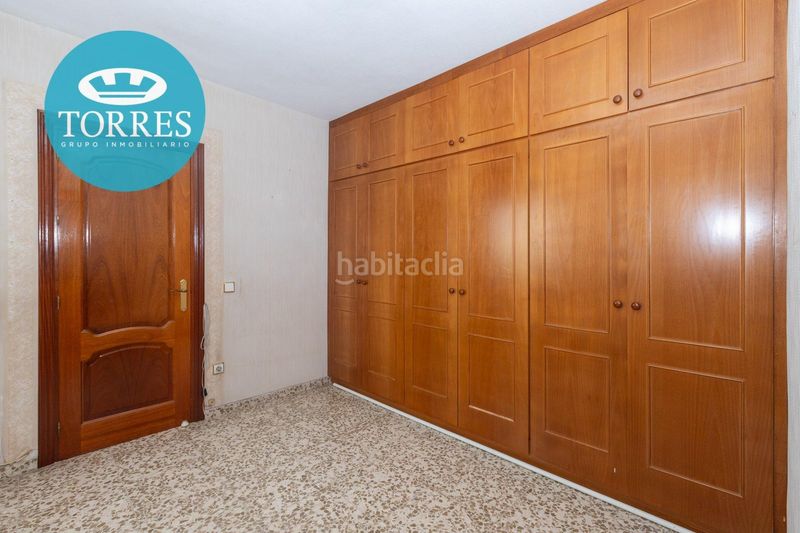 Foto 79a46a5c-a8b4-4990-993d-30f11a2e9fc6. Piso  en avenida andalucía en Carranque - Haza Cuevas Málaga