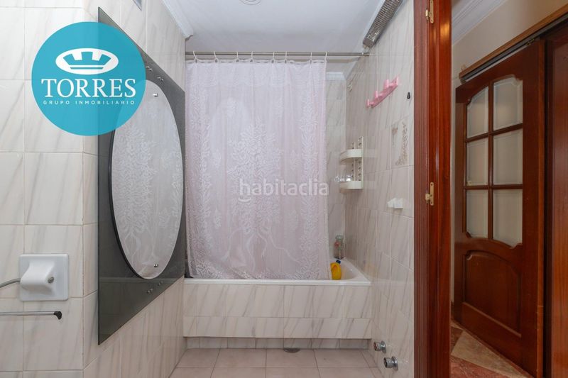 Foto a371bedb-7a86-4086-8fff-3ae6316e9826. Piso  en avenida andalucía en Carranque - Haza Cuevas Málaga