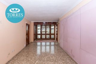 Pis  Avenida de andalucía. Piso en avenida andalucía