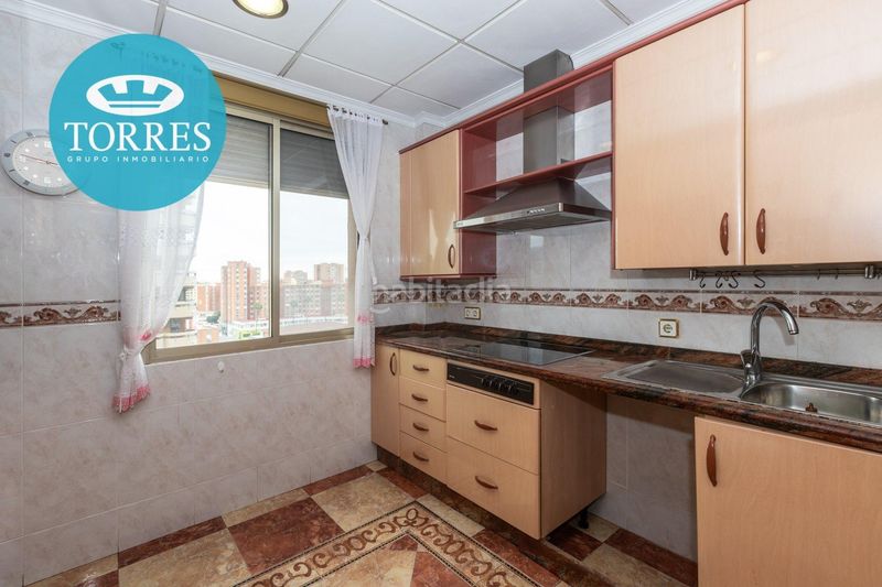 Foto ca309af7-95e1-409a-abdd-a8ae4e19bbec. Piso  en avenida andalucía en Carranque - Haza Cuevas Málaga