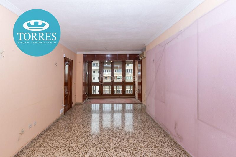 Foto cf70a1d0-3541-44a9-8a33-cb24e6ee38ab. Piso  en avenida andalucía en Carranque - Haza Cuevas Málaga