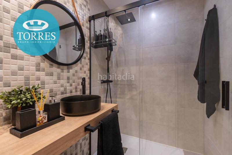 Foto 069048d3-4ec1-4762-8599-35a28fb4c893. Planta baixa amb calefacció aparcament piscina a Málaga