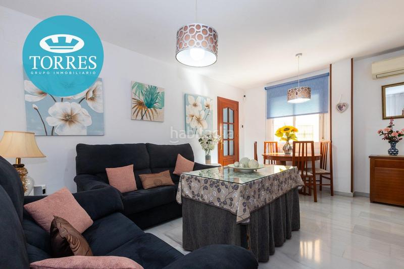 Foto 17956fb7-596f-4ddd-9a63-a7dedb30b833. Piso  en zona mármoles en Carranque - Haza Cuevas Málaga