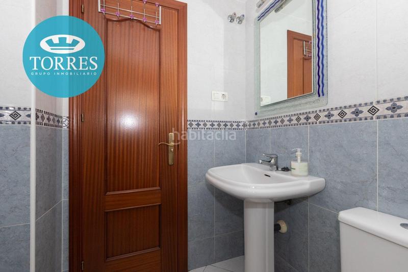 Foto 1bea2e14-8664-40d6-bcfd-aed3ebeb7d61. Piso  en zona mármoles en Carranque - Haza Cuevas Málaga