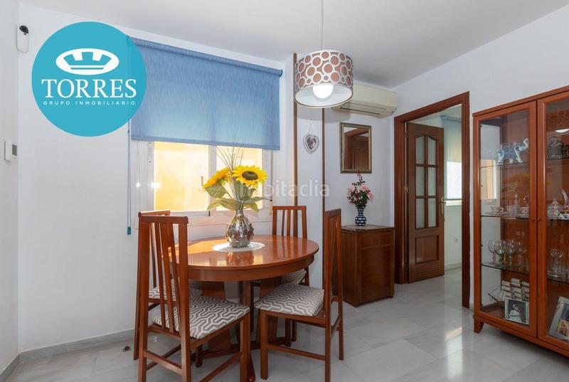 Foto 380595ba-5dd2-4ec3-b43a-e61ecaf8a374. Piso  en zona mármoles en Carranque - Haza Cuevas Málaga