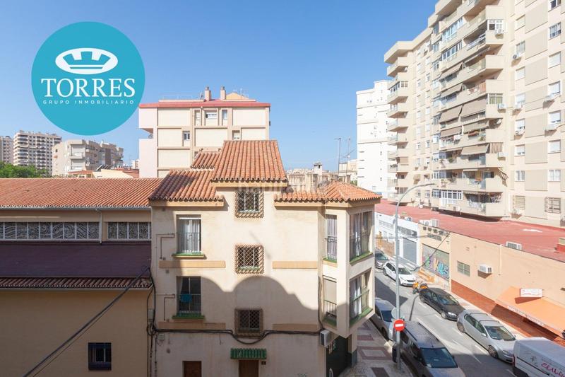 Foto b2e7d142-78ad-462d-8beb-8821f6b19775. Piso  en zona mármoles en Carranque - Haza Cuevas Málaga