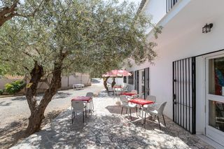 Xalet a Alegría de la Huerta- Jardín de Málaga. Chalet negocio en montes de málaga