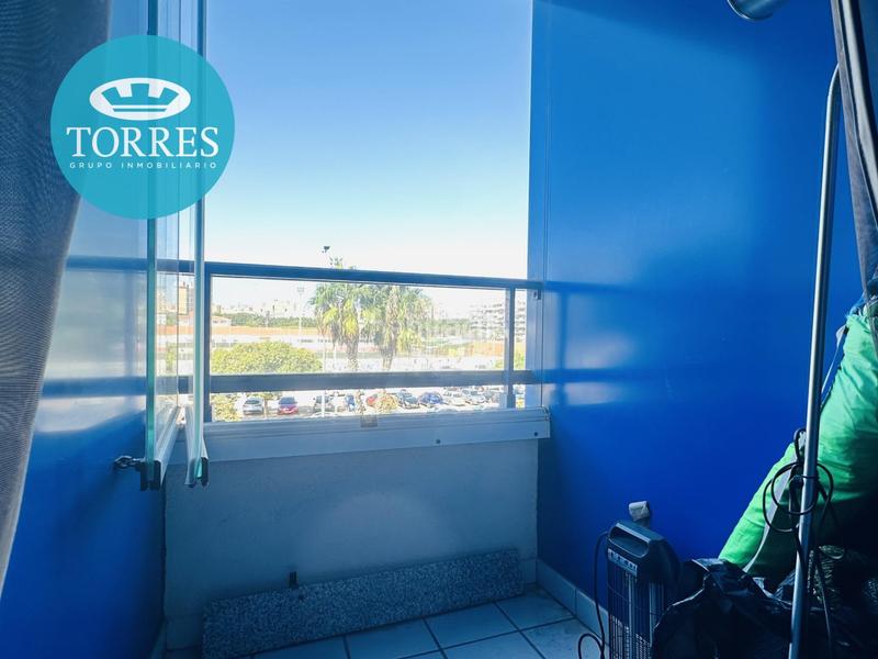 Foto 7a84e428-1f77-45f6-a5e1-1406b90ab0da. Miete etagenwohnung mit parking in Paseo Marítimo Oeste - Pacífico Málaga