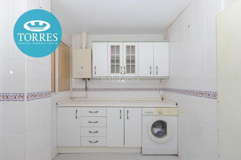 Foto 2ca397db-b88d-43a4-8726-49510356d971. Pis amb aparcament piscina a Paseo Marítimo Oeste - Pacífico Málaga