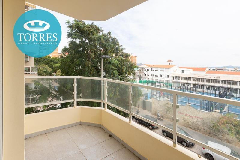 Foto a4dd52c6-5578-4572-84d3-74bde27485e4. Pis amb aparcament piscina a Paseo Marítimo Oeste - Pacífico Málaga