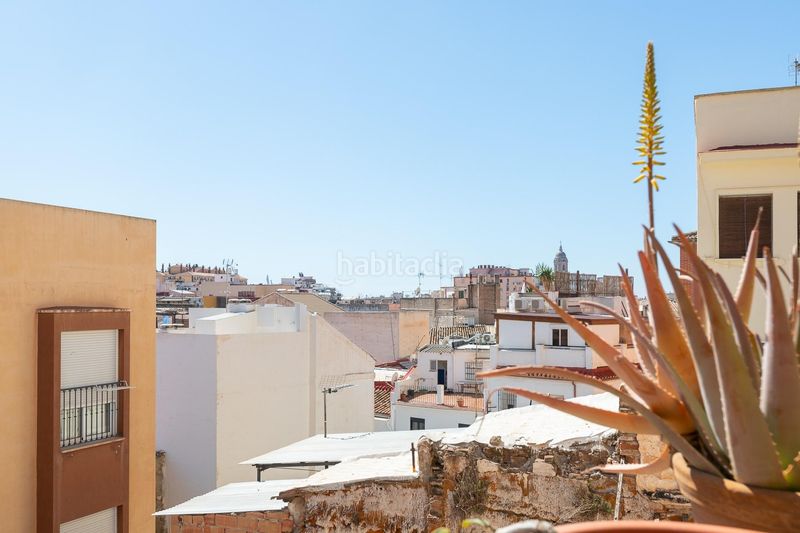 Foto 11b5c6e5-9ac6-4638-829e-ba11f913a384. Edifici a calle altozano 18 a La Merced Málaga