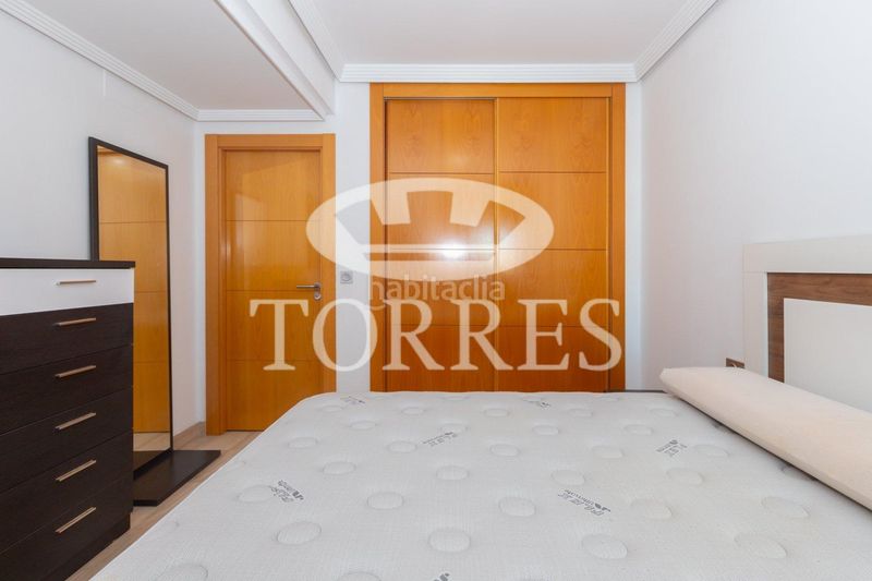 Foto 5a158aaa-f5c1-4504-8264-95261286dbb9. Pis a calle pacifico 19 a Paseo Marítimo Oeste - Pacífico Málaga