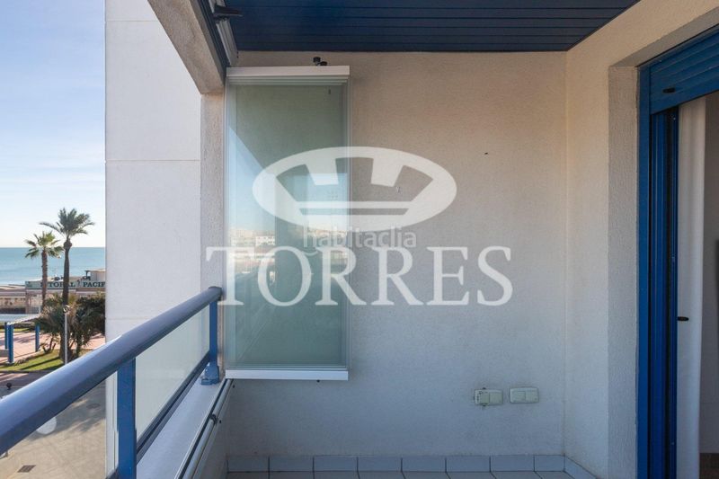 Foto ca35aa23-d20d-40e7-8dd9-b200099a0bb4. Pis a calle pacifico 19 a Paseo Marítimo Oeste - Pacífico Málaga