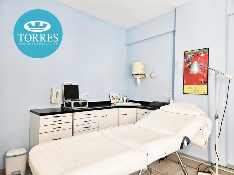 Foto 6adbae20-966b-4e7a-905e-fa4f2bd3633e. Appartamento in Parque Ayala - Jardín de la Abadía - Huelín Málaga