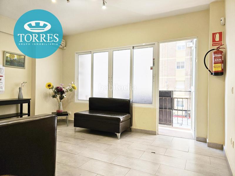 Foto 8d95059a-4d8c-424e-b71e-a2d46bbf22e1. Appartamento in Parque Ayala - Jardín de la Abadía - Huelín Málaga