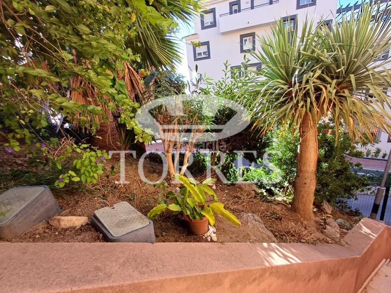 Foto 01514ffa-9810-4a33-b261-57fb038328cc. Pis amb aparcament a Zona Centro Comercial Torrequebrada Benalmádena