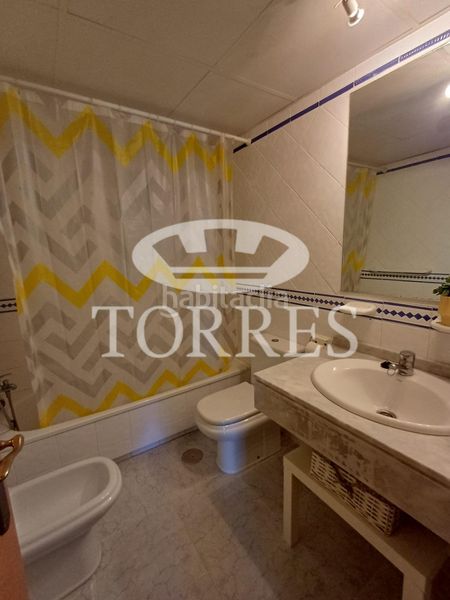 Foto 99d02ac5-1197-4e70-bb03-cde31f19a65f. Pis amb aparcament a Zona Centro Comercial Torrequebrada Benalmádena
