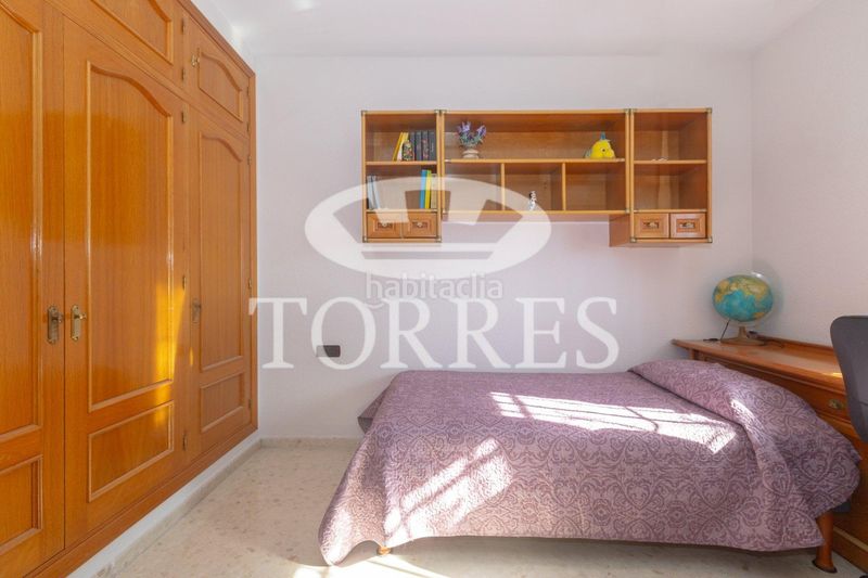 Foto e1a6de63-8d82-40b5-b1ca-3e1d855533b6. Xalet amb aparcament piscina a El Atabal Málaga