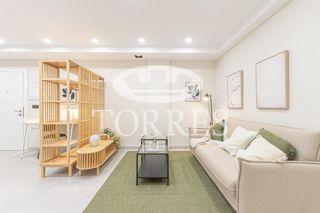 Oficina  Avenida del doctor gálvez ginachero. Oficina a estrenar en martiricos! con patio de 50m2