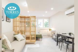 Loft à La Trinidad. Vivienda a estrenar en martiricos! con patio propio