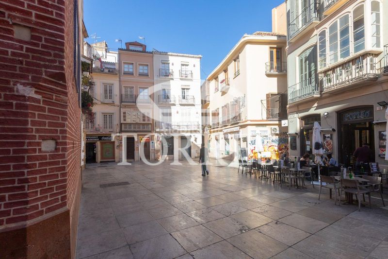 Foto c226fff2-d93b-4c54-b5d1-46c372ce019b. Casa  señorial en Centro Histórico en Centro Histórico Málaga