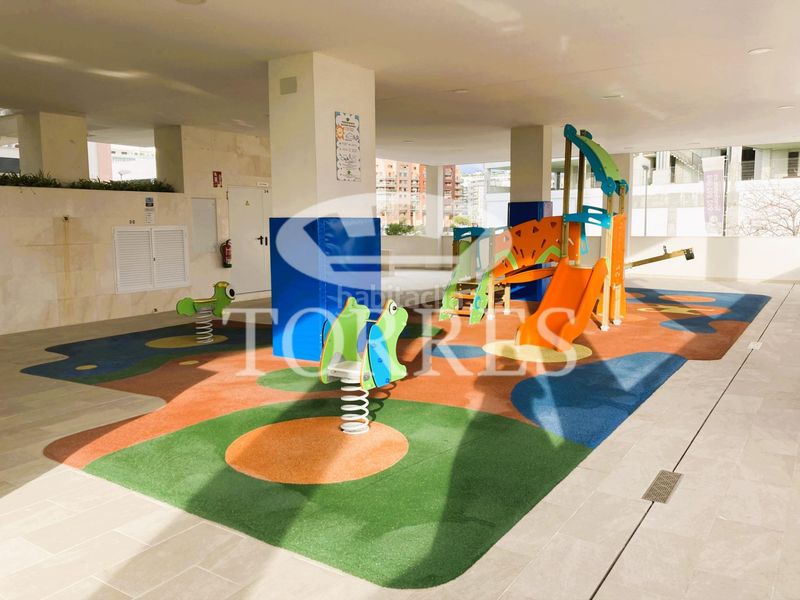 Foto b972acb3-aea7-46f5-866a-0e70e164a99f. Pis amb aparcament a El Tejar - Hacienda Bizcochero Málaga