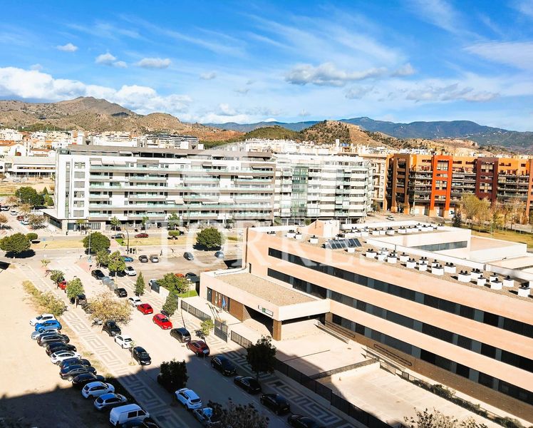 Foto cc57140e-1bab-4854-92cc-7e3bc153af60. Pis amb aparcament a El Tejar - Hacienda Bizcochero Málaga