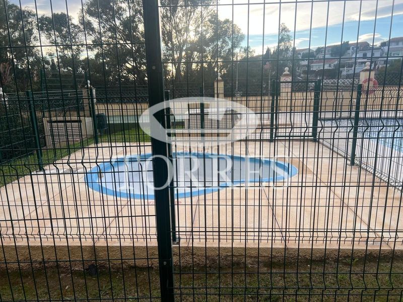 Foto 89d2d8ec-0766-416b-808c-cef16281c319. Pis amb aparcament piscina a Torreblanca del Sol Fuengirola