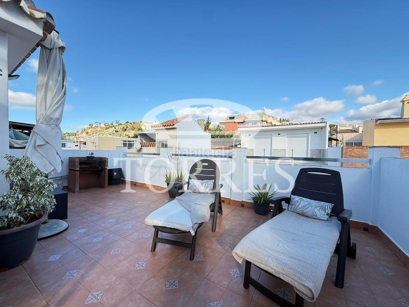 Foto 7affcb6b-dbf6-473c-98bb-5f3a43d3493e. Casa adossada a Pedregalejo - Morlaco Málaga