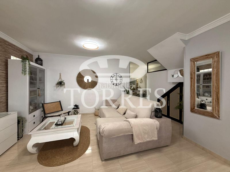 Foto c91b94ec-907e-4830-bff1-7aa3321765ff. Casa adossada a Pedregalejo - Morlaco Málaga