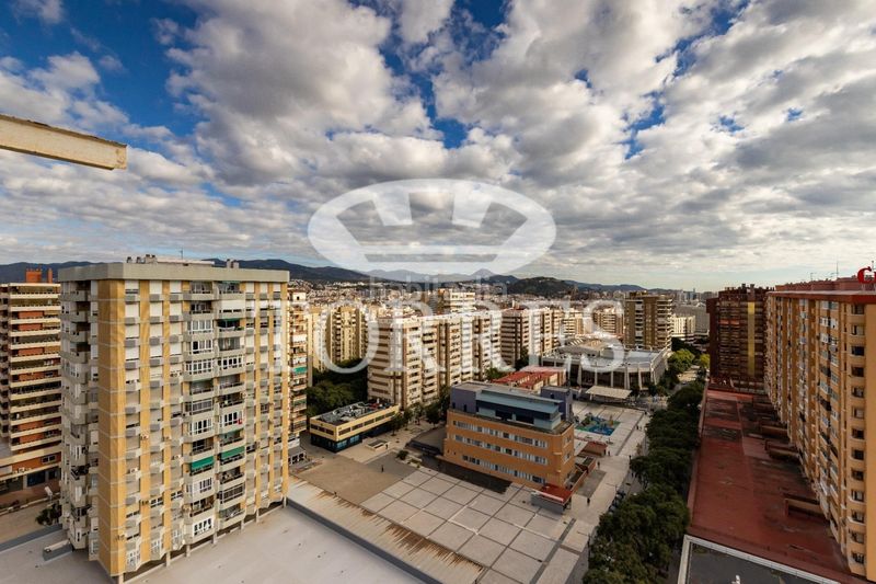 Foto f6a92594-a07e-4a8a-a002-eca9743e17c7. Pis a Carranque - Haza Cuevas Málaga
