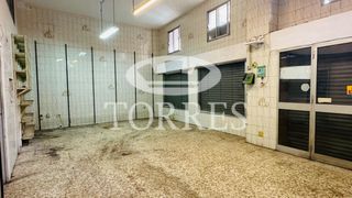 Lloguer Local Comercial a Perchel Sur - Plaza de Toros Vieja. Local comercial divisible en perchel sur