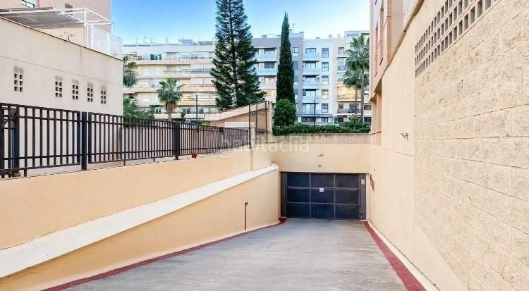 Foto 2e3a72eb-cc86-4e3e-8a3e-cf9e248d958d. Piso  pacifico edificio calderon en Paseo Marítimo Oeste - Pacífico Málaga