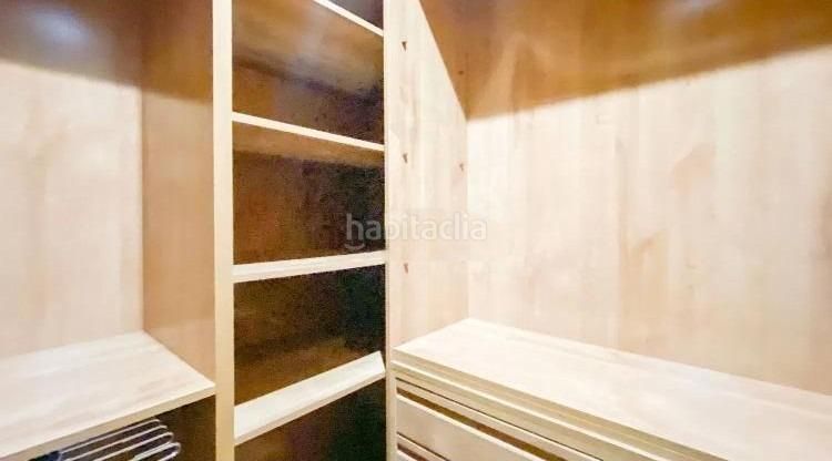 Foto c3d59bb1-32bd-4467-a16c-60c80a41a78e. Piso  pacifico edificio calderon en Paseo Marítimo Oeste - Pacífico Málaga