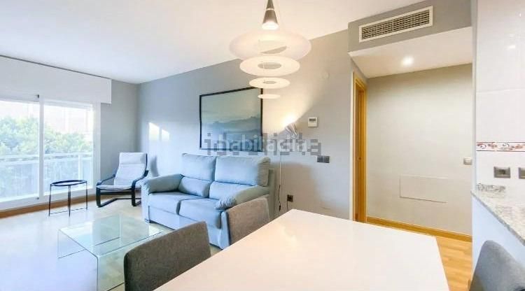 Foto f2a01c05-07ec-4db7-9f4c-965f42e8453f. Piso  pacifico edificio calderon en Paseo Marítimo Oeste - Pacífico Málaga