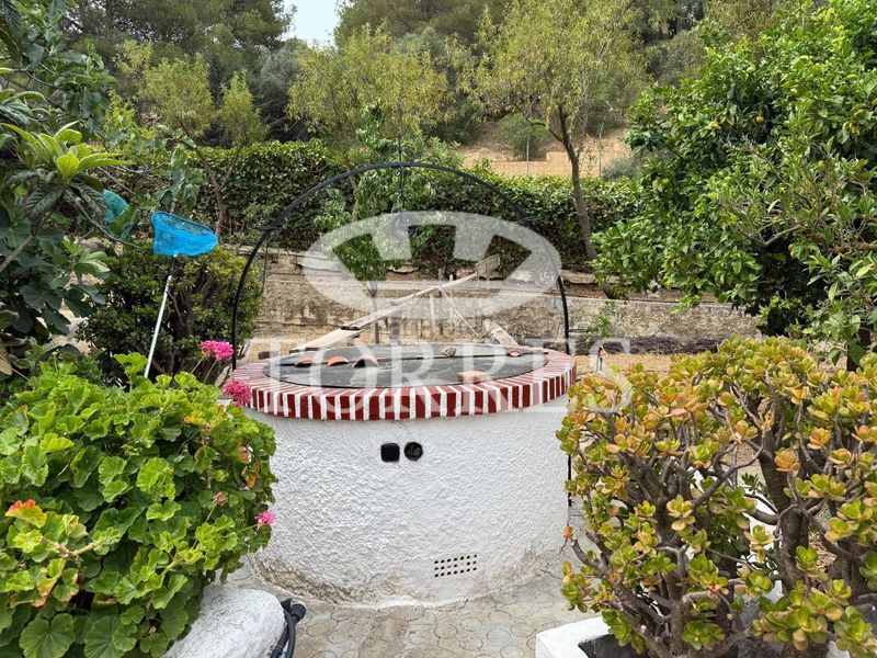 Foto 1ddd7616-b5cf-4a1b-87bc-d0f39baf027d. Xalet amb aparcament piscina a Limonar Málaga