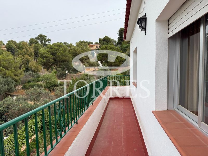 Foto 5c154f5d-6269-44fa-a770-b690f6ecfd4f. Xalet amb aparcament piscina a Limonar Málaga