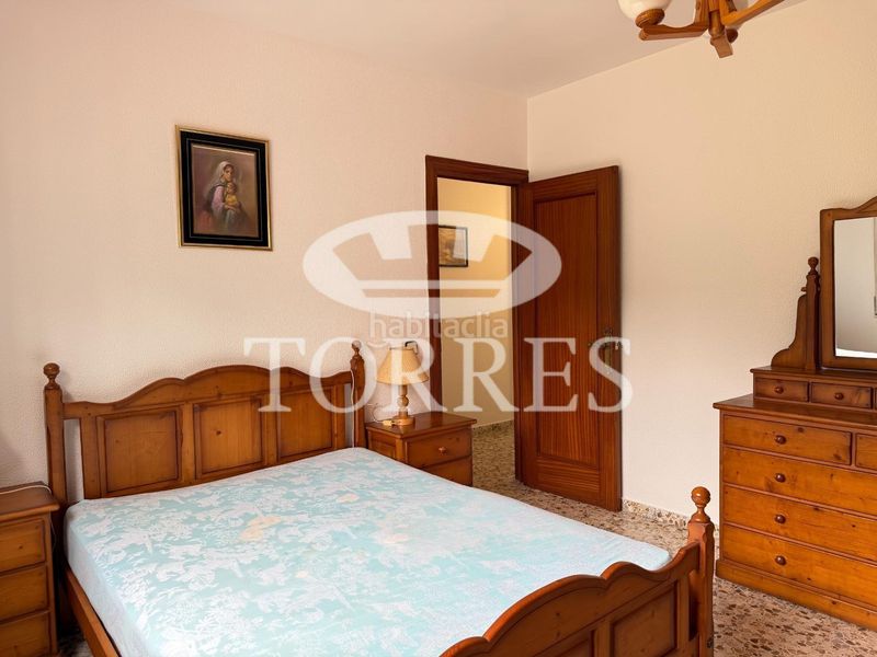 Foto a83cb2fe-c9e6-43e8-81f7-f8e9b84b16a1. Xalet amb aparcament piscina a Limonar Málaga
