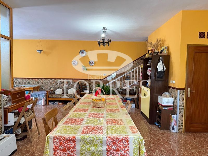 Foto e0eaf0d7-d6e5-43b9-99ad-7224e0759d94. Xalet amb aparcament piscina a Limonar Málaga