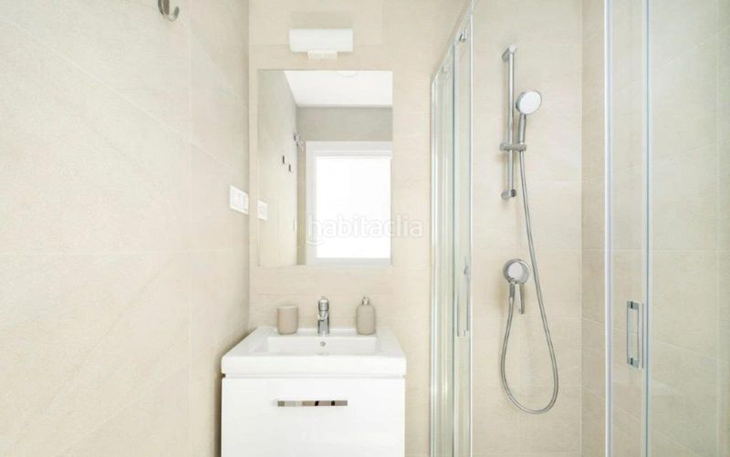 Foto ea54524a-baac-4b70-90e5-e33cc8c8bd08. Pis amb aparcament piscina a Martiricos - La Roca - La Rosaleda Málaga