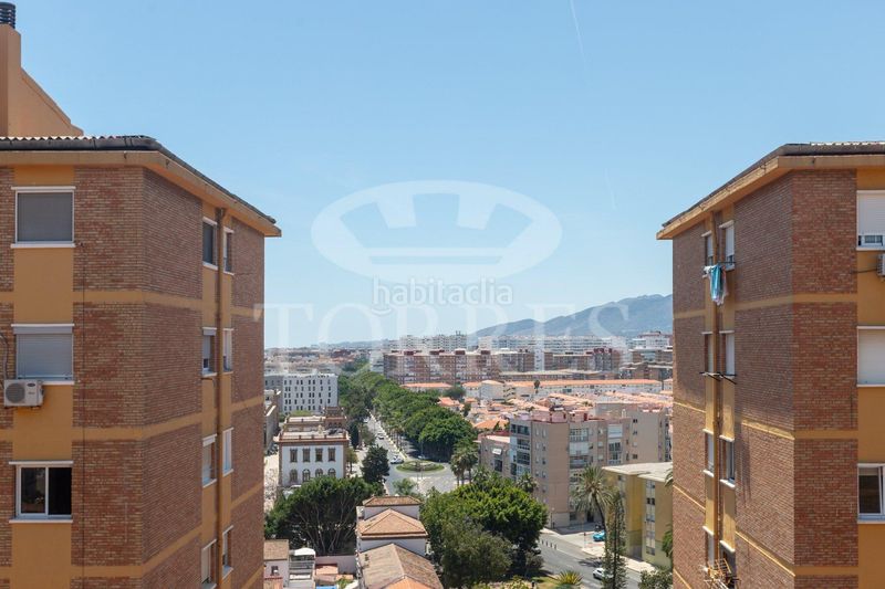 Foto 5aa57457-3810-4ee7-987a-6eff8008f5ec. Pis a Parque Ayala - Jardín de la Abadía - Huelín Málaga