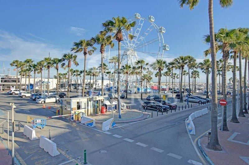 Foto 8a6dd4ce-24af-4e1c-b03d-6138a37ac7c1. Pis amb aparcament piscina a La Carihuela - Los Nidos Torremolinos