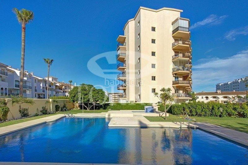 Foto c5a088ca-b353-49c1-8772-3a9c9a5d49b1. Pis amb aparcament piscina a La Carihuela - Los Nidos Torremolinos