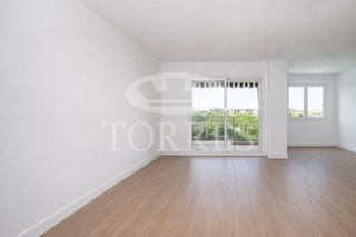 Flat in Parque Ayala - Jardín de la Abadía - Huelín. Piso reformado huelin ático ayala