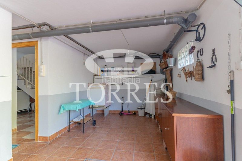 Foto 49b5a61d-db82-45c4-82df-70ec915d680a. Masia amb aparcament a Loja