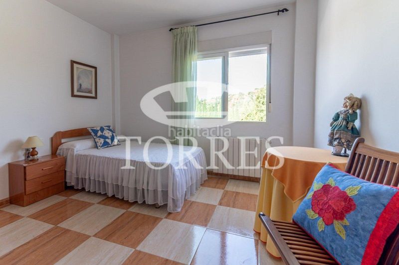 Foto e3f597cc-e80e-4171-878c-0aa043ab12ce. Masia amb aparcament a Loja