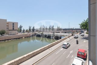 Location Appartement  Calle pasillo del matadero. Piso en perchel sur