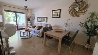 Location Appartement  Urbanizacion juan de la rosa. Alquiler temporada puerto la duquesa