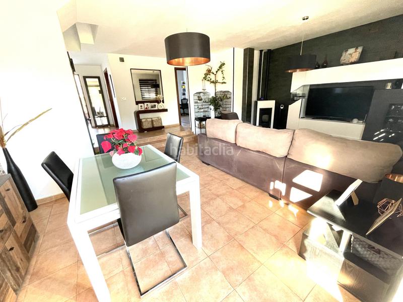 Foto 34ab0f52-b452-40d6-a241-9b752a18db51. Casa amb piscina a El Portil