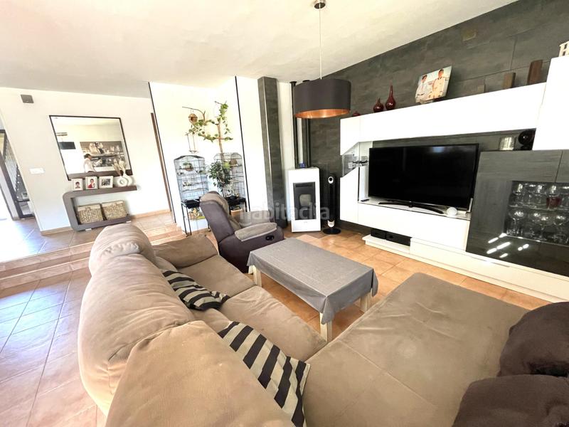 Foto 89e84226-4d66-4bcd-a79d-158e7fd6b474. Casa amb piscina a El Portil